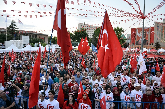 Kültür ve Turizm Bakanı Nabi Avcı, "Bugün Türkiye, Allah'ın izniyle her alanda 15 Temmuz öncesinden çok daha güçlü, dünyaya meydan okuyabilecek imkanlara sahip." dedi.