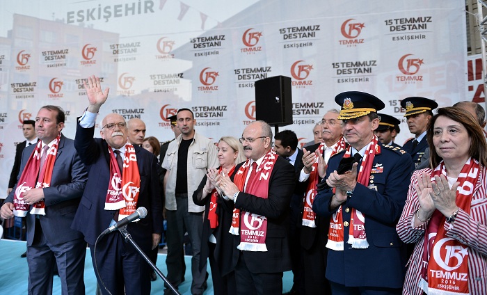 Kültür ve Turizm Bakanı Nabi Avcı, "Bugün Türkiye, Allah'ın izniyle her alanda 15 Temmuz öncesinden çok daha güçlü, dünyaya meydan okuyabilecek imkanlara sahip." dedi.