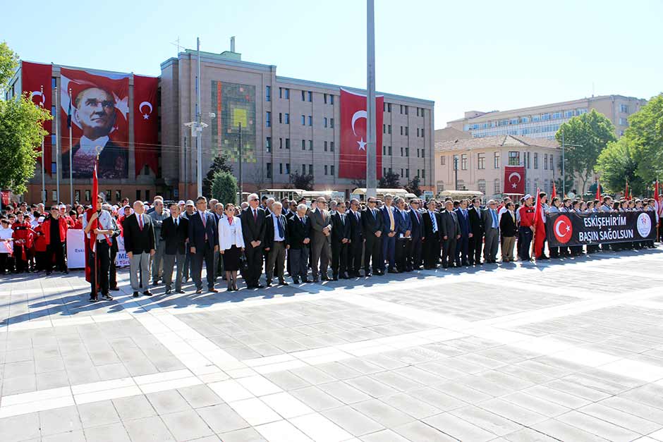 19 Mayıs Atatürk’ü Anma Gençlik ve Spor Bayramı, Eskişehir’de yoğun güvenlik önlemleri altında kutlandı. 