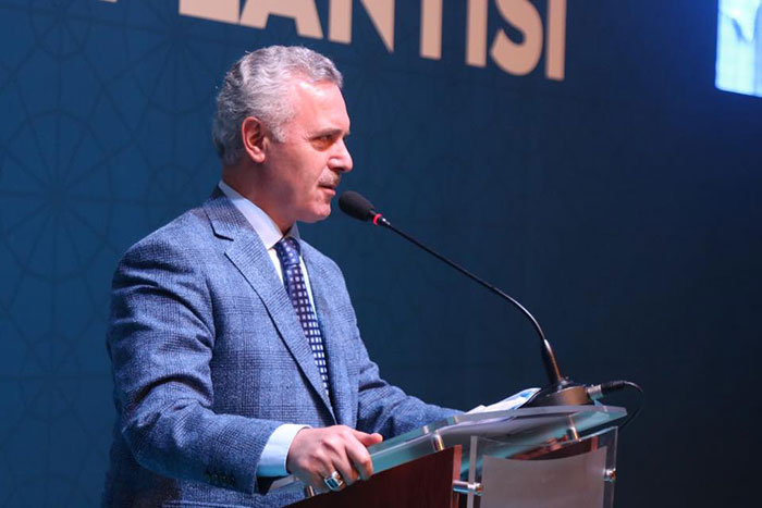 AK Parti Genel Başkan Yardımcısı Mustafa Ataş, "Eğer o darbe girişimi başarılı olsaydı Türkiye bugün, Fırat Kalkanı operasyonunda mücadelesini verdiğimiz, yok etmeye çalıştığımız terör örgütleri tarafından işgal edilecekti. Bunların hazırlığı yapılmıştı. İşte halk oylaması tüm bu olayların Allah'ın izniyle sona ereceği bir rövanş olacaktır." dedi.