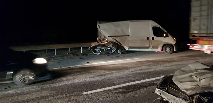 Ak Parti Odunpazarı eski İlçe Gençlik Kolları Başkanı Faruk Gökçe, trafik kazasında hafif yaralandı.