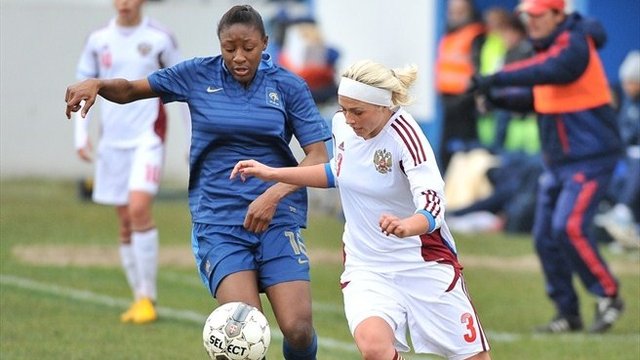 Antalya Döşemealtı Belediyespor, Rus yıldız futbolcu Ksenia Kovalenko ile prensipte anlaştı.