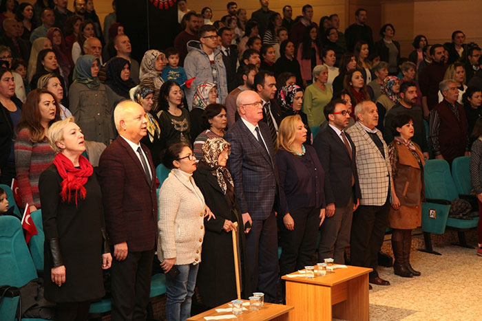 Odunpazarı Belediyesi, Cumhuriyetin ilanının 94. yıl dönümü ve Cumhuriyet Bayramı kutlamalarını sürdürüyor.