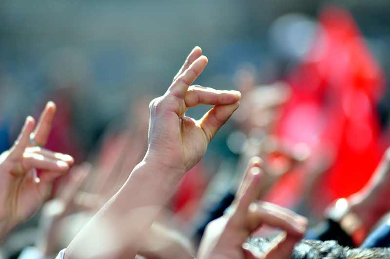 Milliyetçi Hareket Partisi (MHP) lideri Devlet Bahçeli, 16 Nisan referandum çalışmaları kapsamında miting yaptığı Afyonkarahisar da Fırat Kalkanı Operasyonu’nu değerlendirdi. 