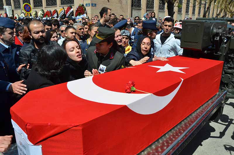 Şehidin sözlüsü yürekleri dağladı!..