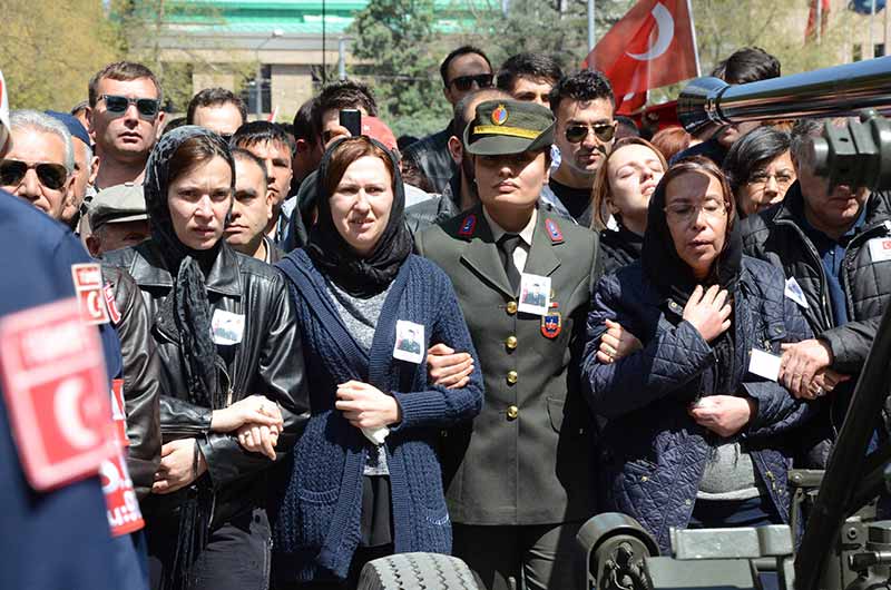 Şehidin sözlüsü yürekleri dağladı!..