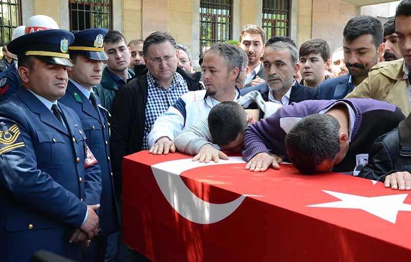 Şehidin sözlüsü yürekleri dağladı!..