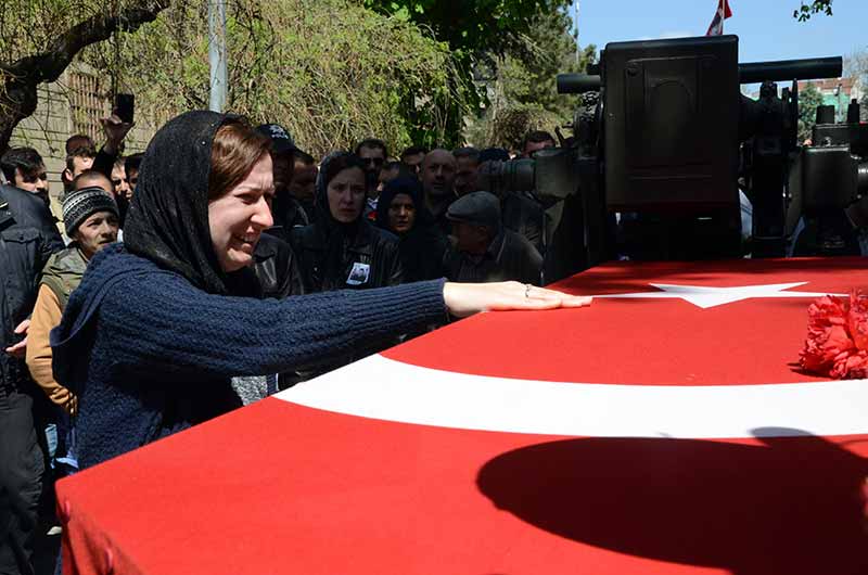 Şehidin sözlüsü yürekleri dağladı!..