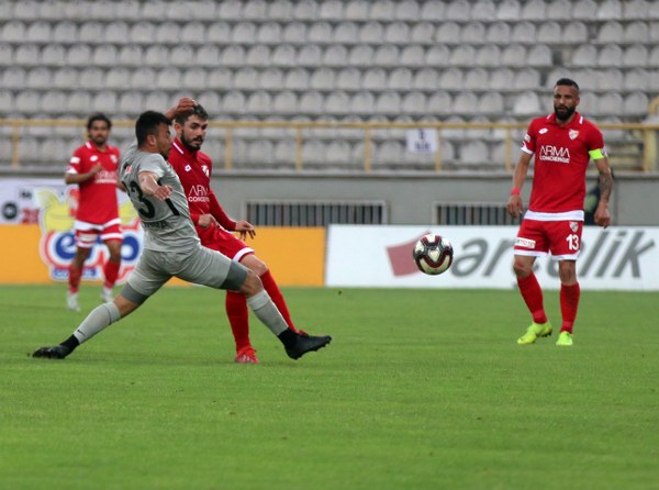 Spor Toto 1. Lig’in son haftasında Bolu Atatürk Stadyumu’nda oynanan Boluspor-Eskişehirspor karşılaşması, Boluspor’un 3-2’lık galibiyetiyle sonuçlandı. Es Es 83. dakikada gol bulup umutlandıktan saniyeler sonra 3. golü yedi.