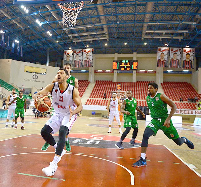 Tahincioğlu Basketbol Süper Ligi’nde mücadele eden temsilcimiz Eskişehir Basket bugün ligin 26’ncı haftasında Yeşilgiresun’u konuk etti. Eskişehir Basket 86 - 75 maçın galibi oldu.