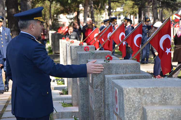 ÇANAKKALE ŞEHİTLERİ ANILDI