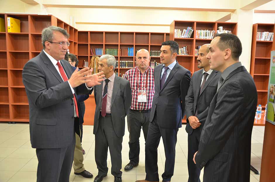 Eskişehir H Tipi Kapalı Ceza İnfaz Kurumu’nda hükümlü olan Yakup Karadağ, Anadolu Üniversitesi Açıköğretim Fakültesi Türk Dili ve Edebiyatı Bölümü’nü yüksek bir ortalamayla bitirerek büyük bir başarı elde etti.