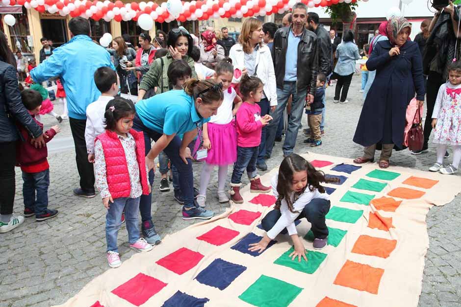 Odunpazarı Belediyesi, 23 Nisan Ulusal Egemenlik ve Çocuk Bayramı’nı birbirinden güzel etkinliklerle kutladı.