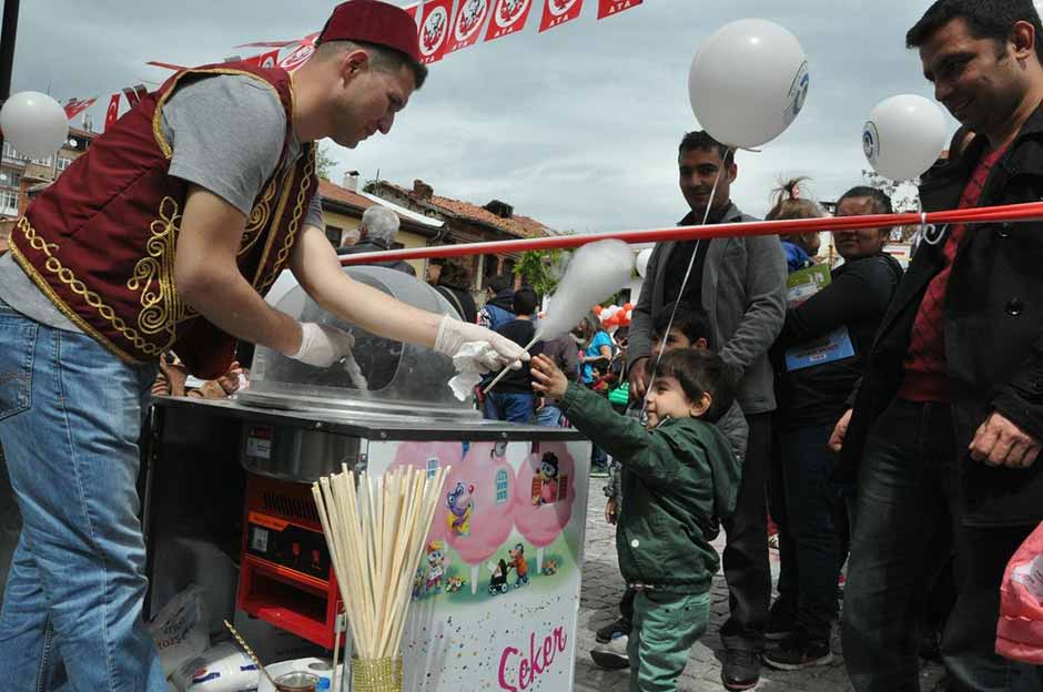 Odunpazarı Belediyesi, 23 Nisan Ulusal Egemenlik ve Çocuk Bayramı’nı birbirinden güzel etkinliklerle kutladı.