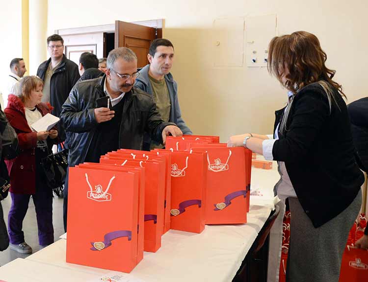 Eskişehir Büyükşehir Belediyesi ve Şenpiliç tarafından düzenlenen “Dengeli Beslen Harekete Geç” kampanyasının etkinliği yapıldı.