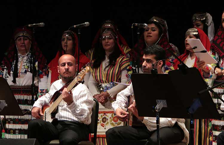 Eskişehir'de "Anadolu'nun Sesleri Türk Halk Müziği Personel Korosu" tarafından "Deyişler" konseri düzenlendi.