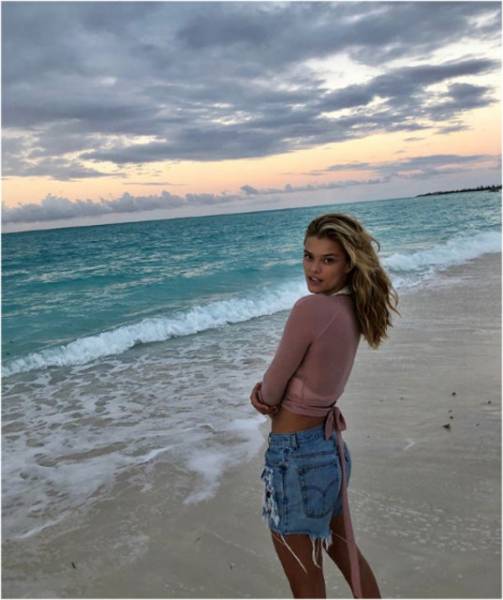 Victoria's Secret meleği Nina Agdal yaptığı iş görüşmesinden sonra aldığı maille büyük şok yaşadı!