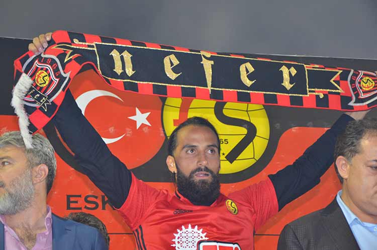 Erkan Zengin Eskişehirspor'da