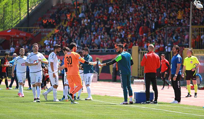 Spor Toto Süper Lig’in 29. haftasında Eskişehirspor, Torku Konyaspor'u konuk etti.