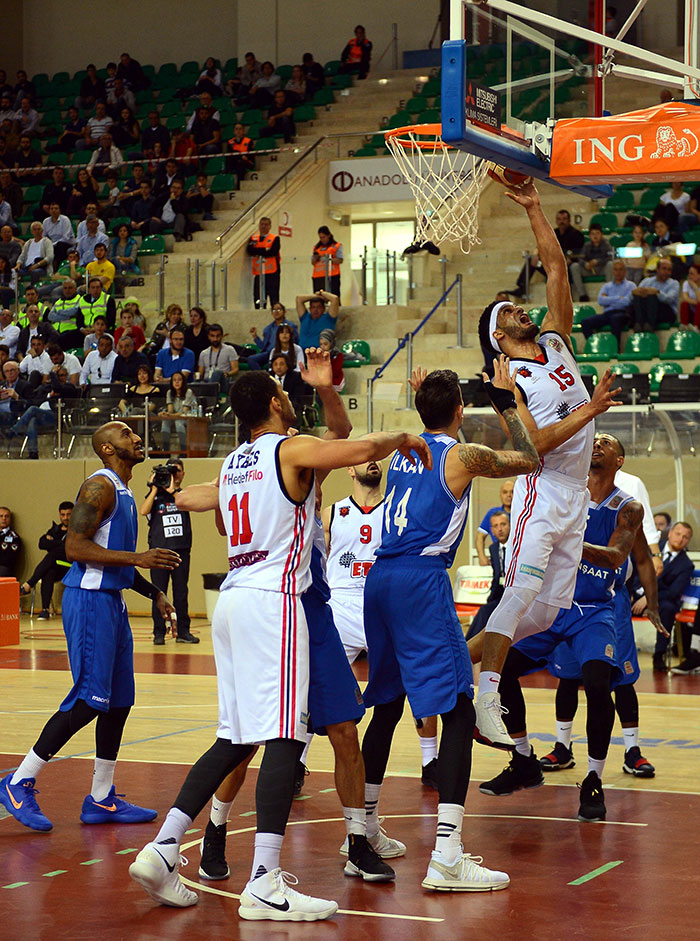 Tahincioğlu Basketbol Süper Lig’in 24. haftasında Eskişehir Basket, evinde Demir İnşaat Büyükçekmece’yi 76 - 72'lik skorla mağlup ederek 9 maç aranın ardından ikinci galibiyetini aldı. 