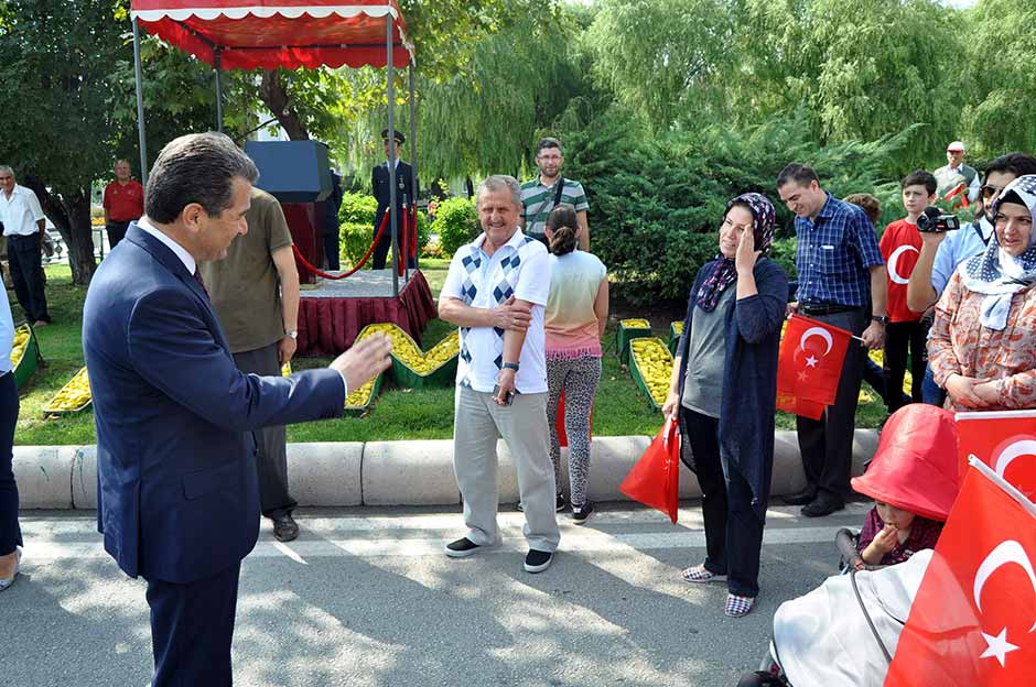 30 Ağustos Zafer Bayramı Eskişehir’de resmi törenle kutlandı. 