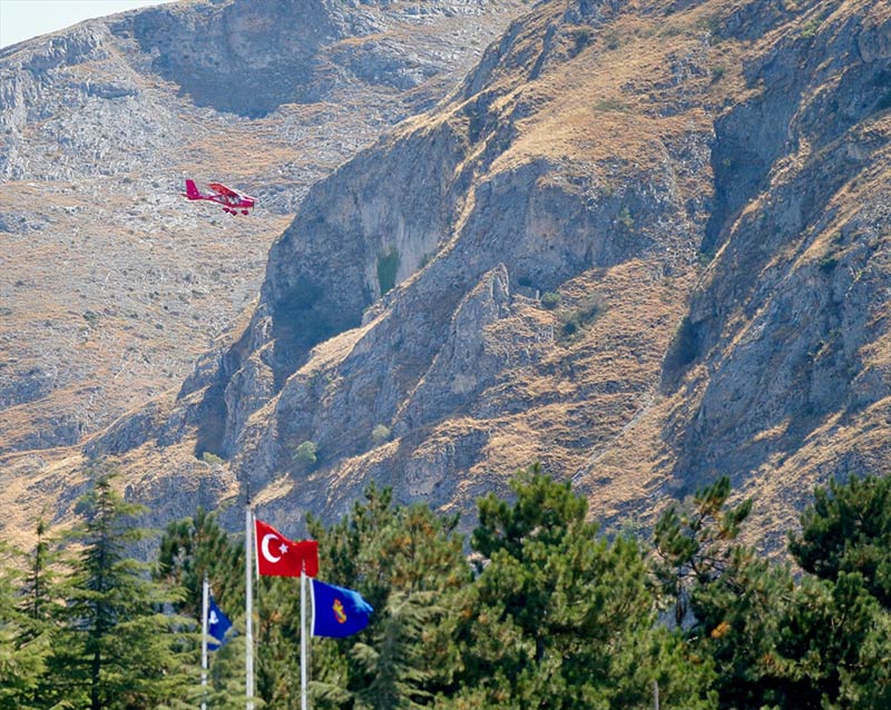 Eskişehir'in İnönü ilçesinde, Türk Hava Kurumu (THK) tarafından bu yıl 2'ncisi düzenlenen Havacılık Festivali başladı.