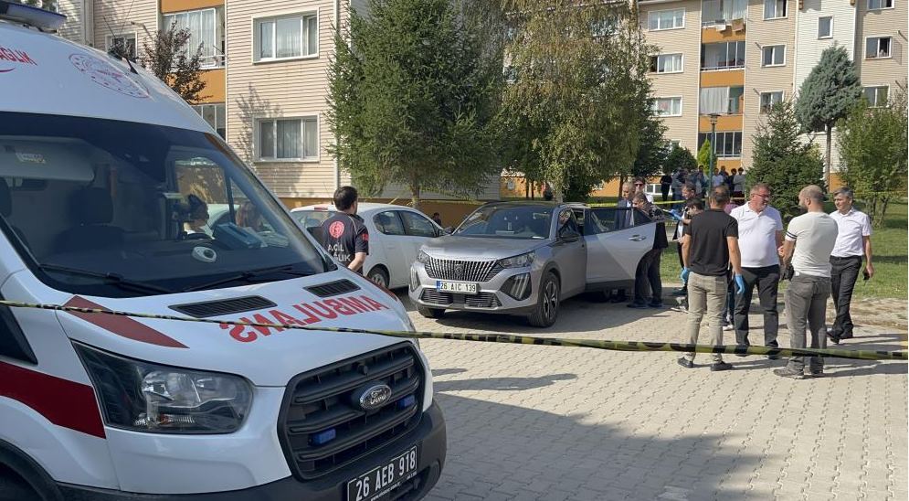 Geçtiğimiz yıl 3 Eylül’de dünya evine giren ve hemşire olan Tuğba Koç’un, evlilik yıl dönümünde ölü bulunması üzerine