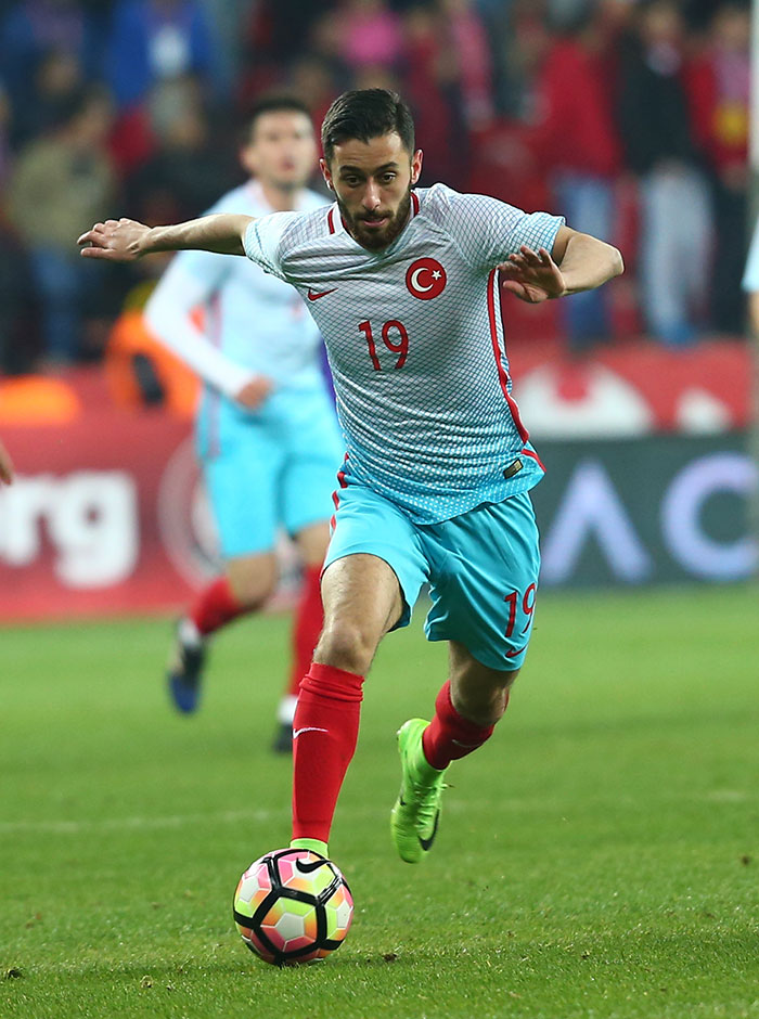 Türkiye A Milli Futbol Takımı, hazırlık maçında Eskişehir'de Moldova'yı konuk etti. Yeni Eskişehir Stadı'nda oynanan karşılaşmayı Türkiye, 3-0'lık skorla kazandı.