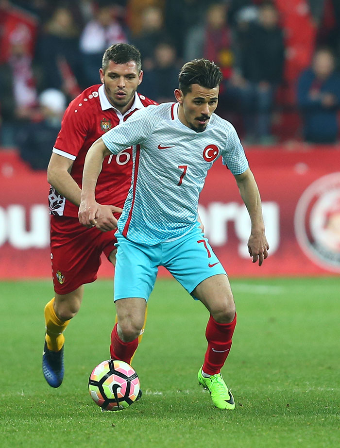 Türkiye A Milli Futbol Takımı, hazırlık maçında Eskişehir'de Moldova'yı konuk etti. Yeni Eskişehir Stadı'nda oynanan karşılaşmayı Türkiye, 3-0'lık skorla kazandı.