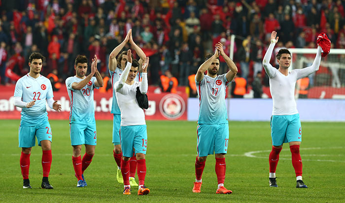 Türkiye A Milli Futbol Takımı, hazırlık maçında Eskişehir'de Moldova'yı konuk etti. Yeni Eskişehir Stadı'nda oynanan karşılaşmayı Türkiye, 3-0'lık skorla kazandı.