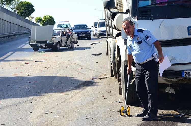 Eskişehir'de zincirleme kaza: 8 yaralı