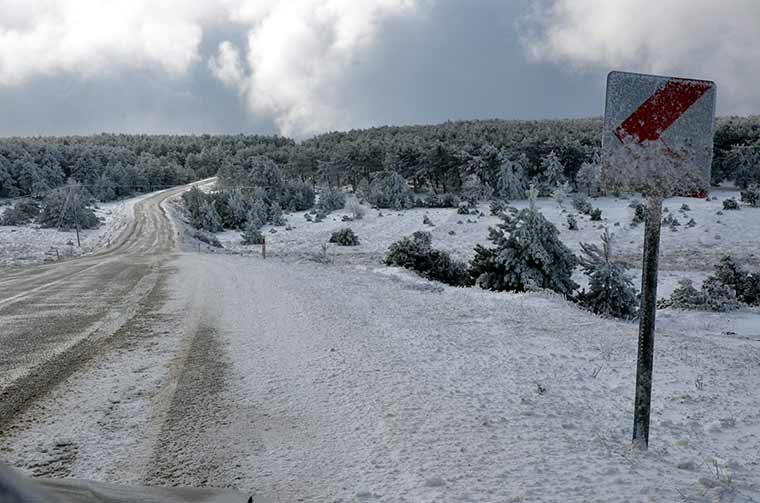 Eskişehir’in yüksek kesimlerinde çekilen fotoğraflar, kış manzaralarını gözler önüne serdi.