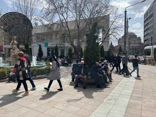 Meteoroloji 3. Bölge Müdürlüğünden alınan bilgilere göre hava sıcaklığı önümüzdeki günlerde daha da artacak.