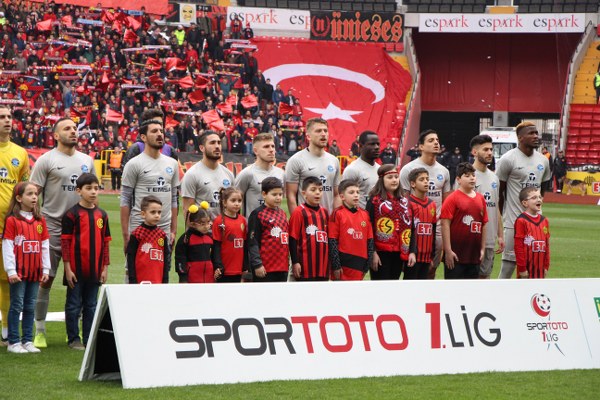 Spor Toto 1. Lig’in 24. haftasında Eskişehirspor evinde karşılaştığı Adana Demirspor’a 2-1 mağlup oldu. 