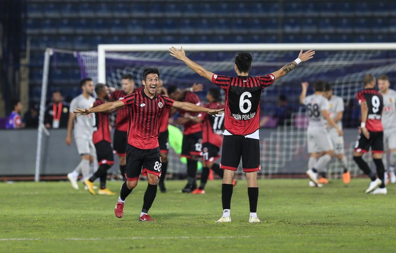 Eskişehirspor, TFF 1. Lig'de konuk olduğu Gençlerbirliği'ne 5-0 mağlup oldu