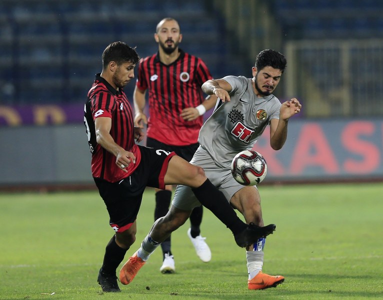 Eskişehirspor, TFF 1. Lig'de konuk olduğu Gençlerbirliği'ne 5-0 mağlup oldu