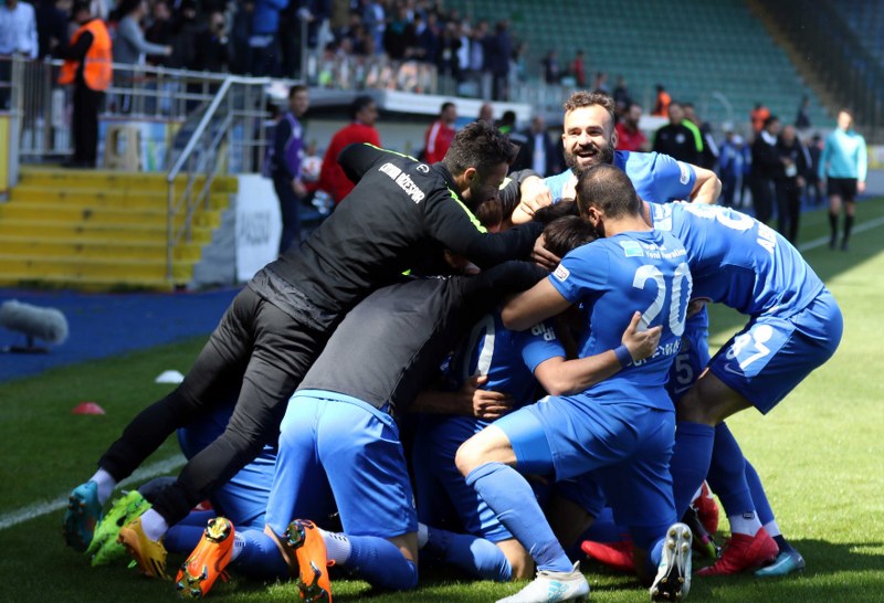 Spor Toto 1. Lig’in 30. Haftasında Eskişehirspor deplasmanda Çaykur Rizespor’a 4-1 mağlup oldu.
