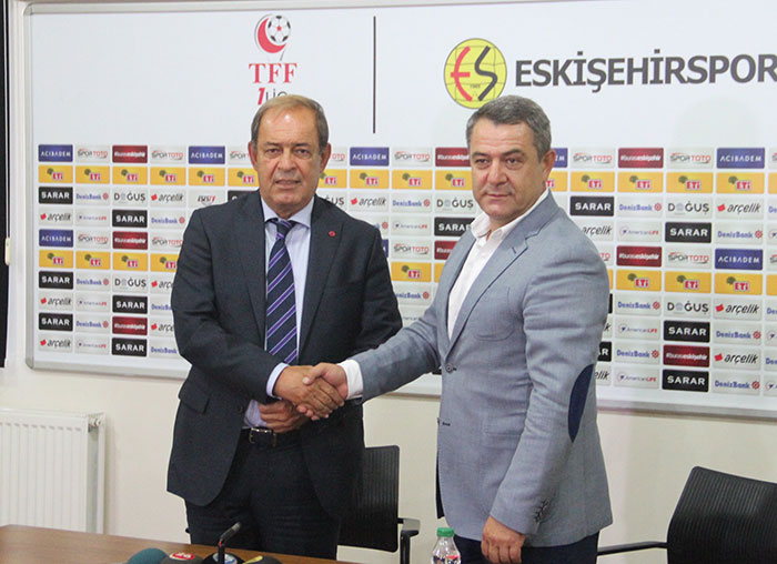 Eskişehirspor, Teknik Direktör Yücel İldiz ile sezon sonuna kadar sözleşme imzaladı.