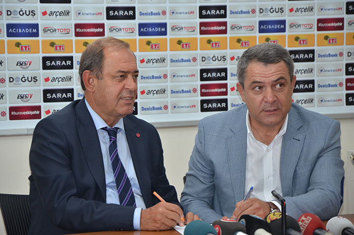 Eskişehirspor, Teknik Direktör Yücel İldiz ile sezon sonuna kadar sözleşme imzaladı.