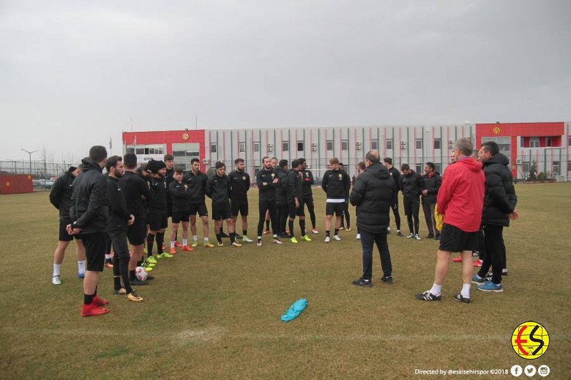 Giresunspor maçı hazırlıkları bu akşam saatlerinde gerçekleşen antrenman ile devam etti.