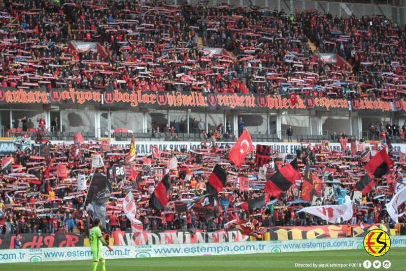 Spor Toto 1. Lig 25’inci haftasında Eskişehirspor, Adana Demirspor ile 2-2 berabere kaldı.
