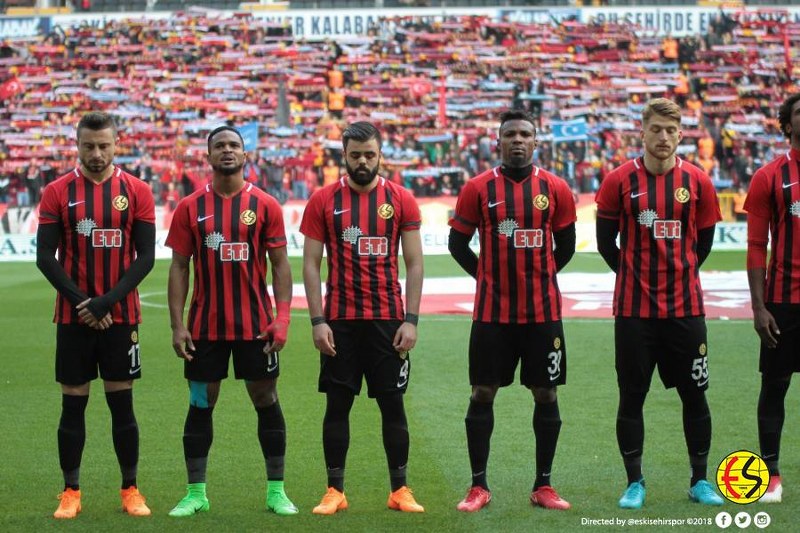 Spor Toto 1. Lig 25’inci haftasında Eskişehirspor, Adana Demirspor ile 2-2 berabere kaldı.
