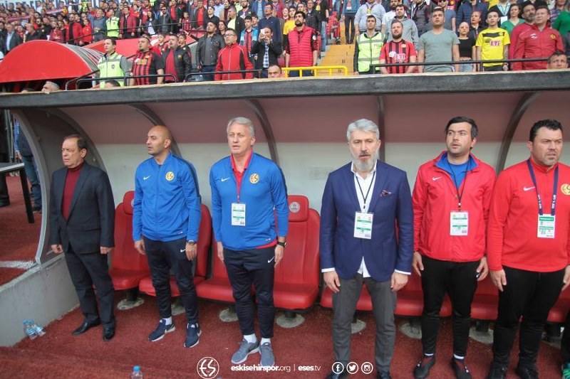 Eskişehirspor Spor Toto 1. Lig’in 29. Haftasında mutlak kazanması gereken Balıkesirspor maçını 3-1 kaybetti. 