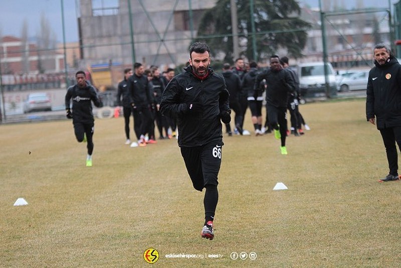 Eskişehirspor'da transfer yasağının kalkması ile birlikte yeni oyuncular da bir bir takıma katılmaya devam ediyor.