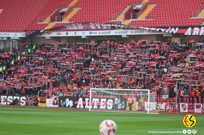 Eskişehirspor, Spor Toto 1. Lig’in 21. Haftasında sahasında Giresunspor’u 3-1 mağlup etti. Müthiş bir taraftar desteğinin olduğu maçta Eskişehirspor’da golleri Dorukhan, Ofoedu ve Kaan Kanak kaydetti.