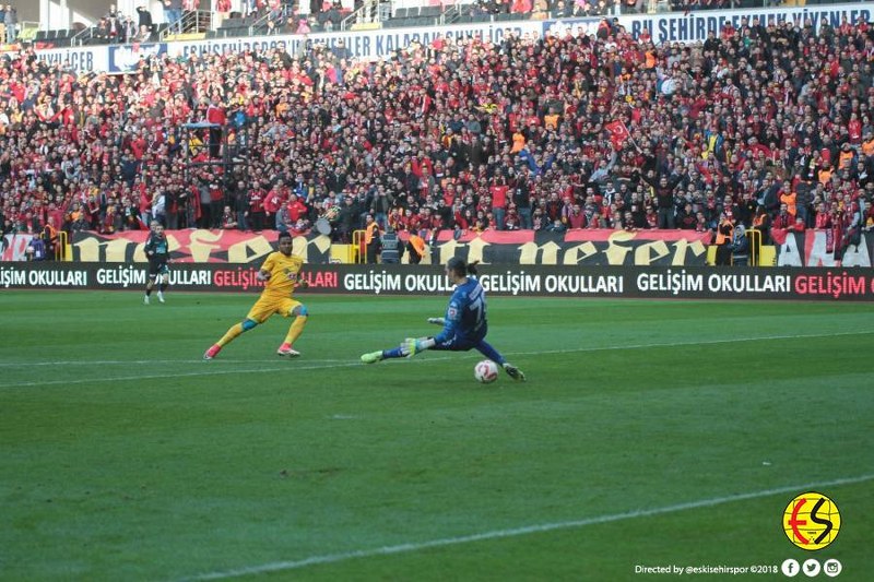 Eskişehirspor, Spor Toto 1. Lig’in 21. Haftasında sahasında Giresunspor’u 3-1 mağlup etti. Müthiş bir taraftar desteğinin olduğu maçta Eskişehirspor’da golleri Dorukhan, Ofoedu ve Kaan Kanak kaydetti.