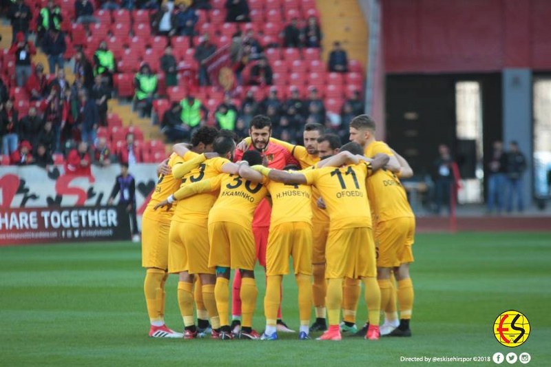 Eskişehirspor, Spor Toto 1. Lig’in 21. Haftasında sahasında Giresunspor’u 3-1 mağlup etti. Müthiş bir taraftar desteğinin olduğu maçta Eskişehirspor’da golleri Dorukhan, Ofoedu ve Kaan Kanak kaydetti.