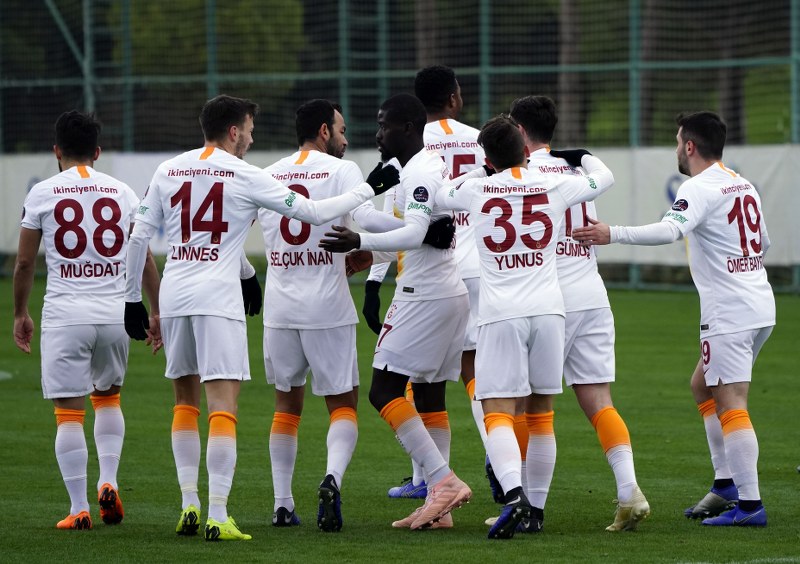 Eskişehirspor, kamp yaptığı Antalya Belek’te Spor Toto Süper Lig ekiplerinden Galatasaray ile oynadığı hazırlık maçında 3-3 berabere kaldı. 
