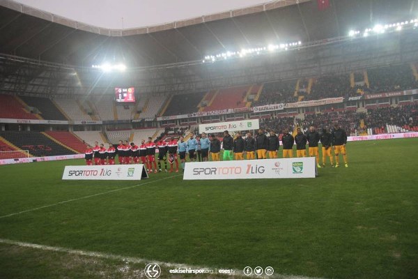 Eskişehirspor, Spor Toto 1. Lig’in 23’üncü haftasında Gazişehir Gaziantep’in konuğu oldu. Karşılaşmanın 2. yarısı başlar başlamaz gol bulduk ancak galibiyeti koruyamayarak 1 puana razı oldu.
