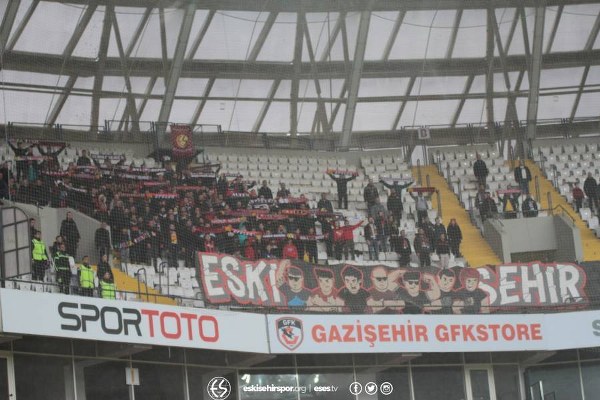 Eskişehirspor, Spor Toto 1. Lig’in 23’üncü haftasında Gazişehir Gaziantep’in konuğu oldu. Karşılaşmanın 2. yarısı başlar başlamaz gol bulduk ancak galibiyeti koruyamayarak 1 puana razı oldu.
